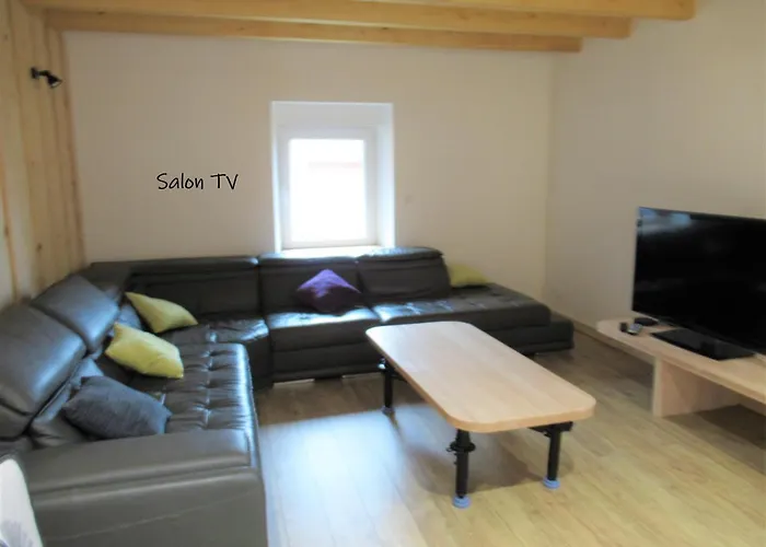 La Ferme Du Panorama Et シャレー